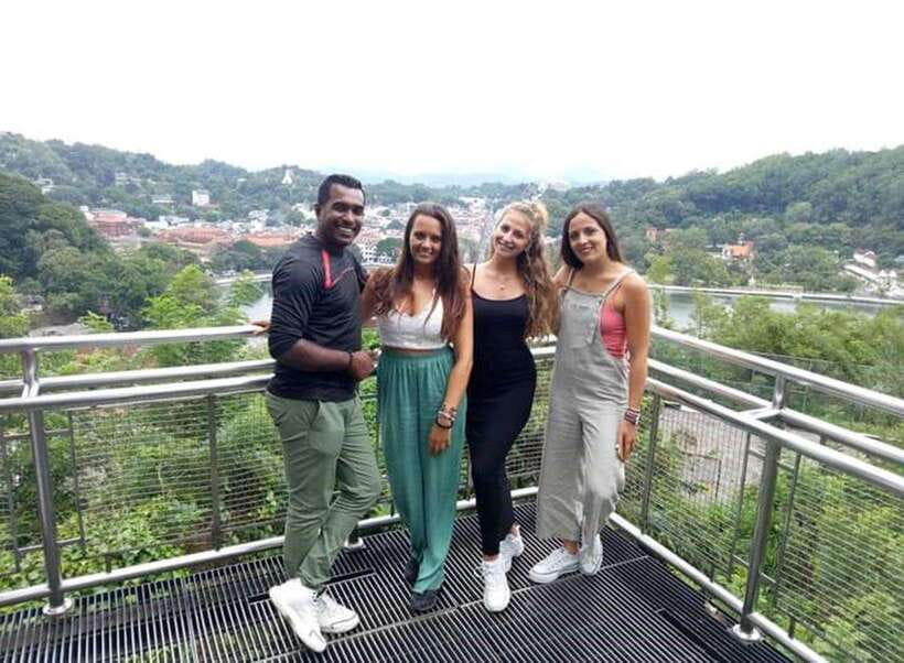 Kandy City Tour & Ambuluwawa Tuk Tuk Adventure - Tea production, spices, and the risk of overspending