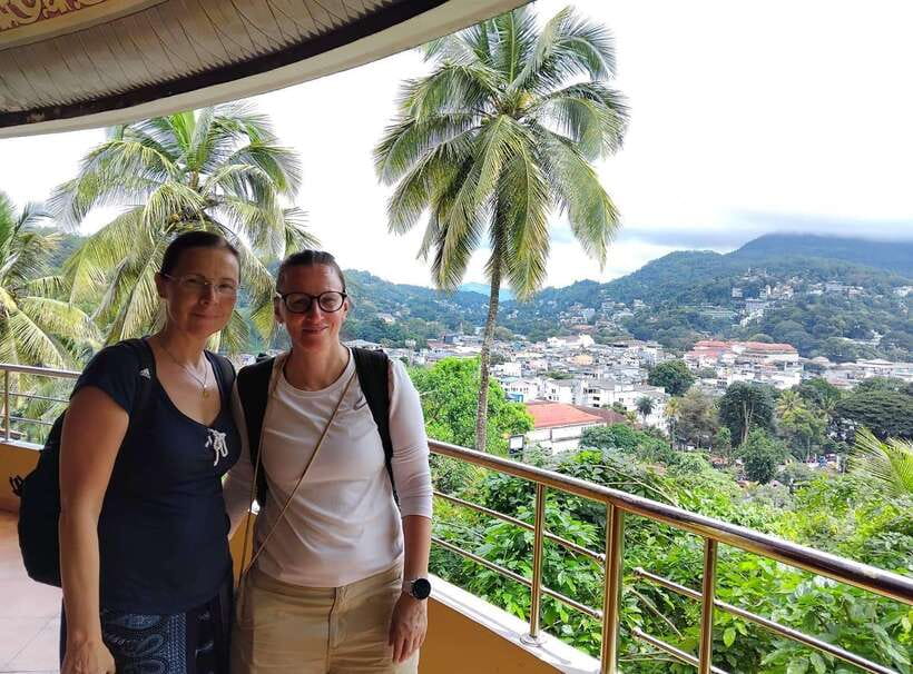 Kandy City Tour by Tuk Tuk with hotel Pickup and Dropoff - What the eight-hour schedule feels like