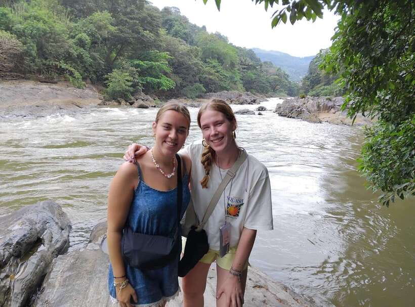 Kandy City Tour by Tuk Tuk with hotel Pickup and Dropoff - The guide makes the biggest difference