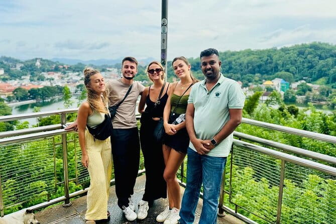 Kandy City Tour with Ambuluwawa by Tuk Tuk - Starting at Bahirawakanda’s great white Buddha