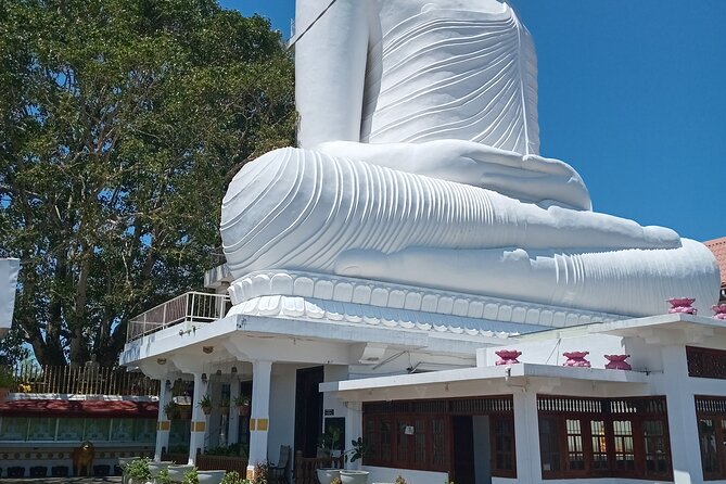 Kandy City Tour with Tuk-Tuk Private Experience - The Kandy War Cemetery brings a quieter pause