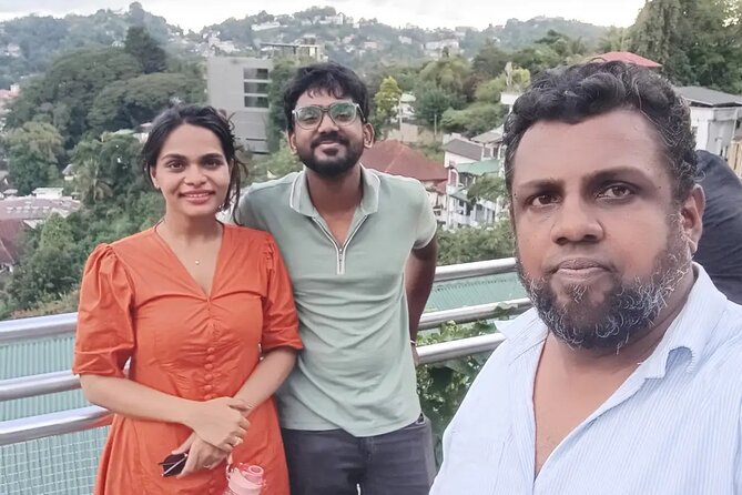 Kandy City Tour with Tuk-Tuk Private Experience - Kandy’s precious-stone museum explains a major local trade
