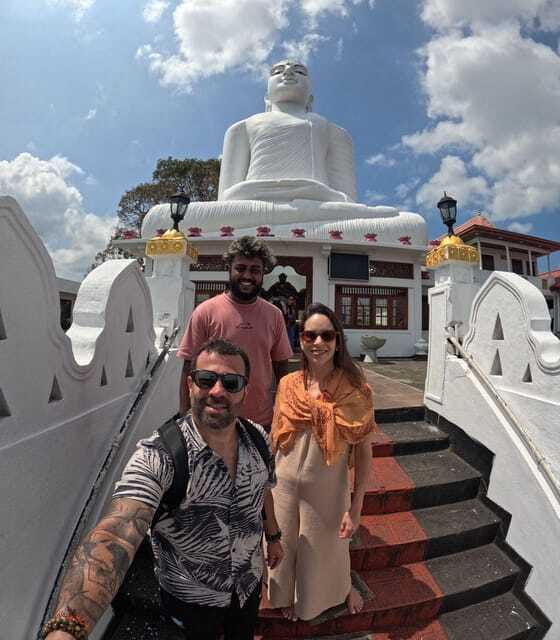 Kandy: Guided City Tour by Tuk-Tuk - The Temple of the Sacred Tooth Relic needs planning