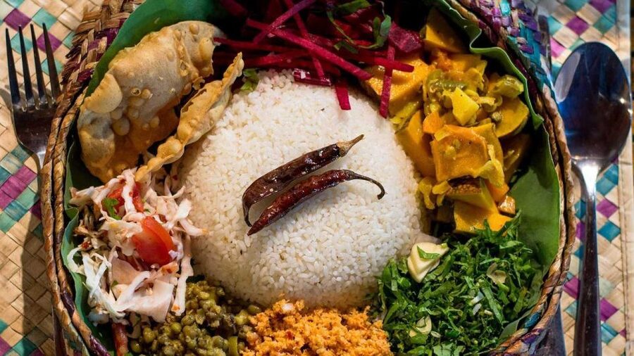 Kandy: Local Guided City Explore by Tuk Tuk - Bahirawakanda Temple and its giant Buddha