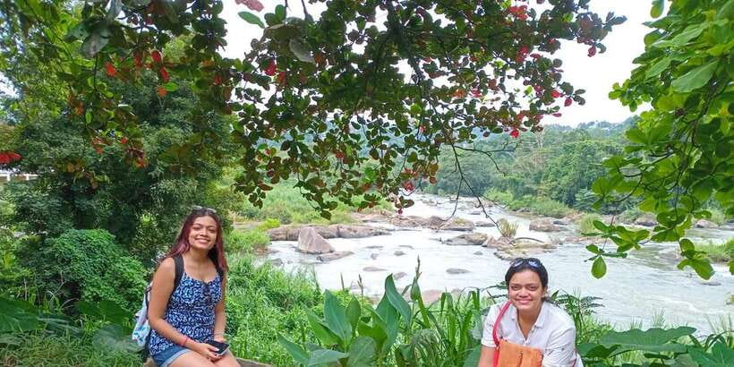 Kandy: Private Guided Tour with Local Highlights by Tuk Tuk - Key points to know before booking