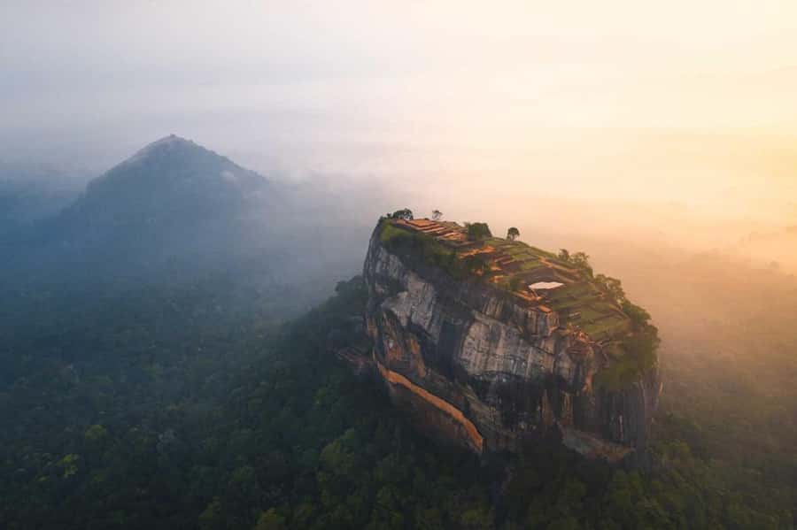 Kandy: Sigiriya and Dambulla Day Trip with Tuk Tuk Ride - Who should book this experience