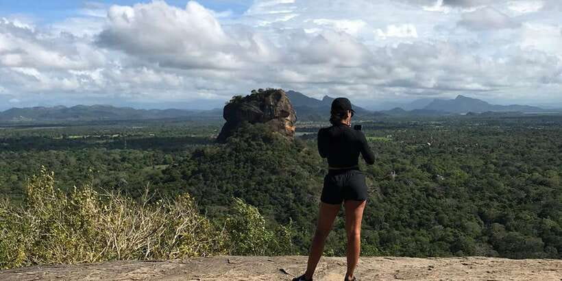 Kandy: Sigiriya, Dambulla & Wildlife Safari Private Tour - A village tour with a traditional lunch