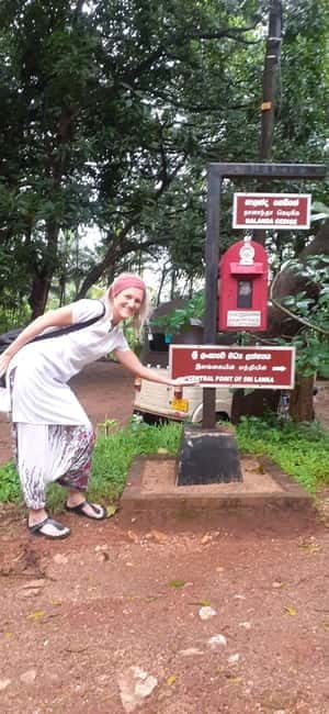 Kandy : Sigiriya Guided Day Tour By Tuk Tuk - Matale viewpoints and the Hindu temple