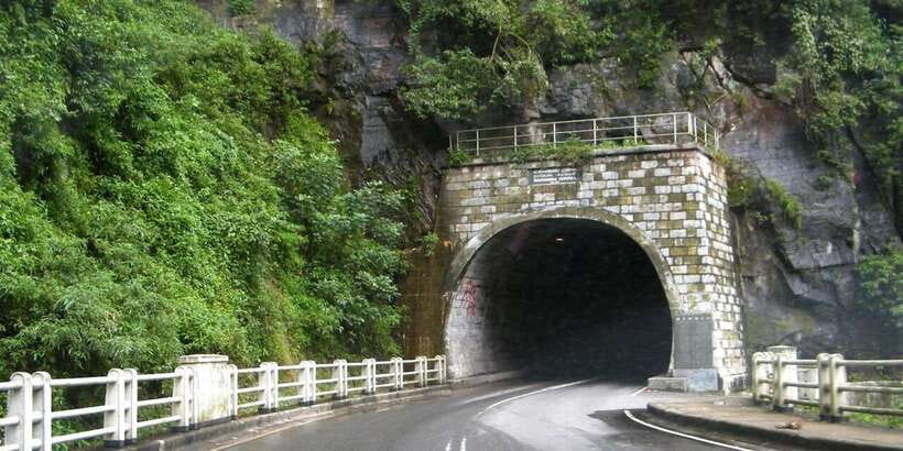 Kandy To Nuwara Eliya Day Tour By Tuk Tuk Sri lanka - Why the Kandy to Nuwara Eliya road is the real attraction