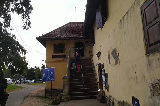 Kochi private Tuk-Tuk (Auto Rickhaw) Tour - The Indo-Portuguese Museum