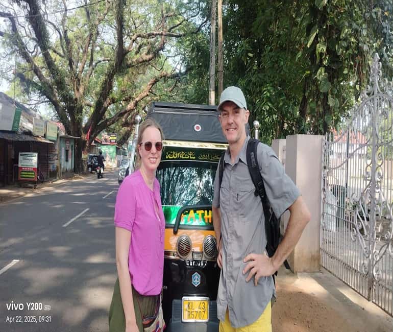 Kochi Shore Excursion: Tuk-Tuk Tour with Hidden Gems - Churches, cemeteries, and Portuguese influence