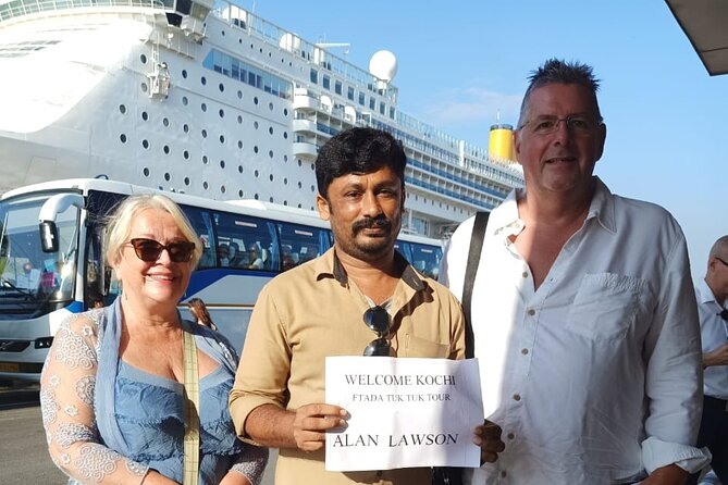 KOCHI Tuk-tuk tours with Pickup from Cruise Ships - Fort Kochi Beach and the colonial churches