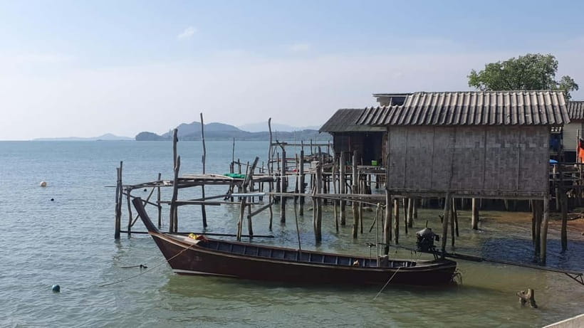Koh Lanta Cultural Tuk-Tuk Tour: Old Town, Batik & Mangroves - Key points to know before booking