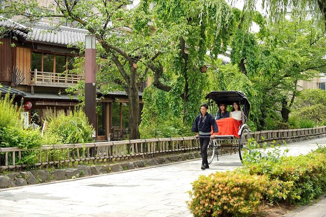 Kyoto Rickshaw Tour - Bridges, gardens, and temple stops