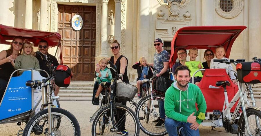 Lecce: City Highlights Guided Tour by Rickshaw - Piazza del Duomo and the city’s grandest setting