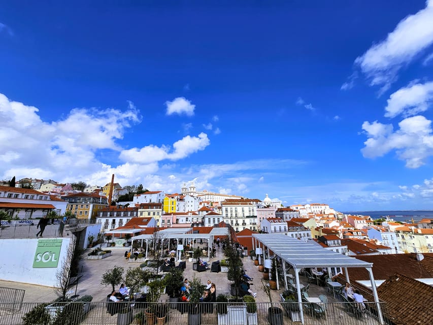 Lisbon: Alfama tour by tuktuk private, up to 90 min - São Vicente and the National Pantheon