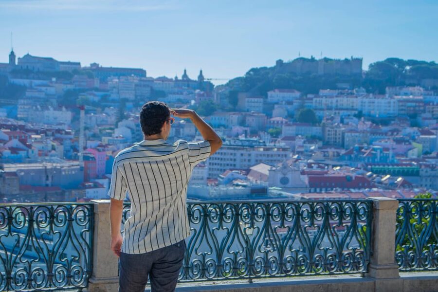 Lisbon: All Viewpoints Tuk-Tuk Tour with a True Local Guide - São Pedro de Alcântara and the final drive