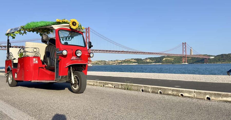 Lisbon: Belém, Sightseeing Tour by Tuk-Tuk - MAAT, CCB, and Belém’s modern side