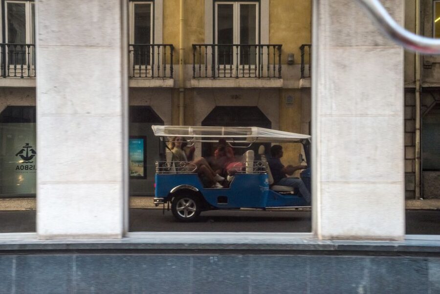 Lisbon by Tuk Tuk Guided Tour: City of Neighborhoods - Feira da Ladra and the National Pantheon