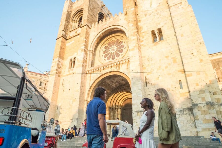 Lisbon by Tuk Tuk Guided Tour: City of Neighborhoods - What the Guides Add to the Ride