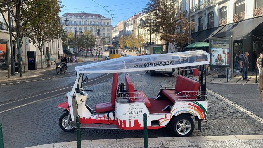 Lisbon: City Tour by Tuk Tuk - Belém requires three hours or more