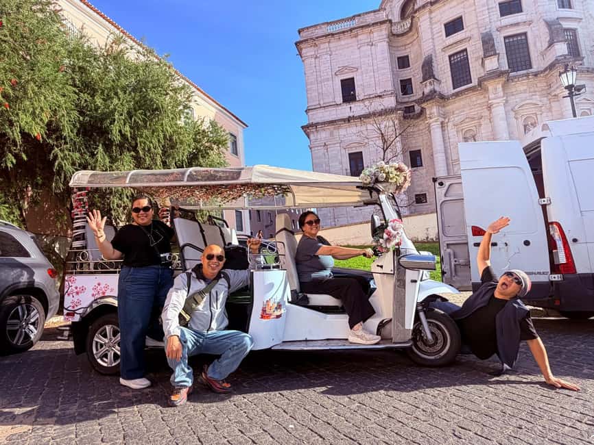 Lisbon: City Tour by Tuk Tuk with Free Souvenir - Why a tuk-tuk makes sense in Lisbon