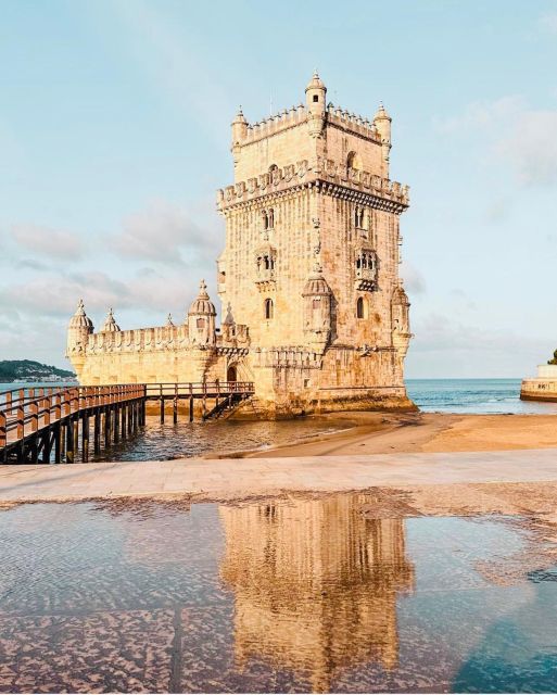 Lisbon: Discover Belem by electric Tuk Tuk - Jerónimos Monastery and Manueline detail