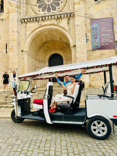 Lisbon: Discover Belem by electric Tuk Tuk - MAAT, the Tagus, and 25 de Abril Bridge