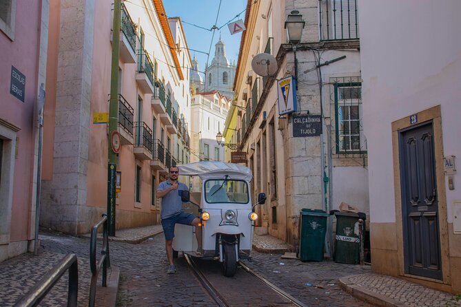 Lisbon Early Morning TukTuk Tour with hotel or cruise ship pickup - Graça and Senhora do Monte, Lisbon’s high points