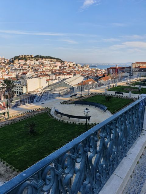 Lisbon: Electric Tuk Tuk Private Tour of the Seven Hills - Estrela, Parliament, and the Final Central Stops