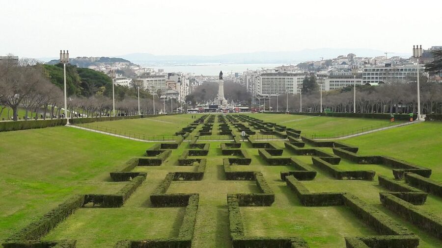 Lisbon Essentials 5H Tuk Tuk seightseeing Tour Free Pickup - Five hours in a small vehicle