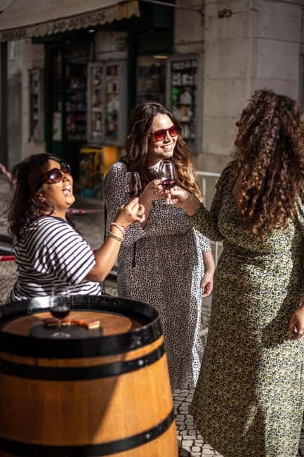Lisbon: Food Tasting Tour by Tuk Tuk with 2 Stops - Key points to know before booking