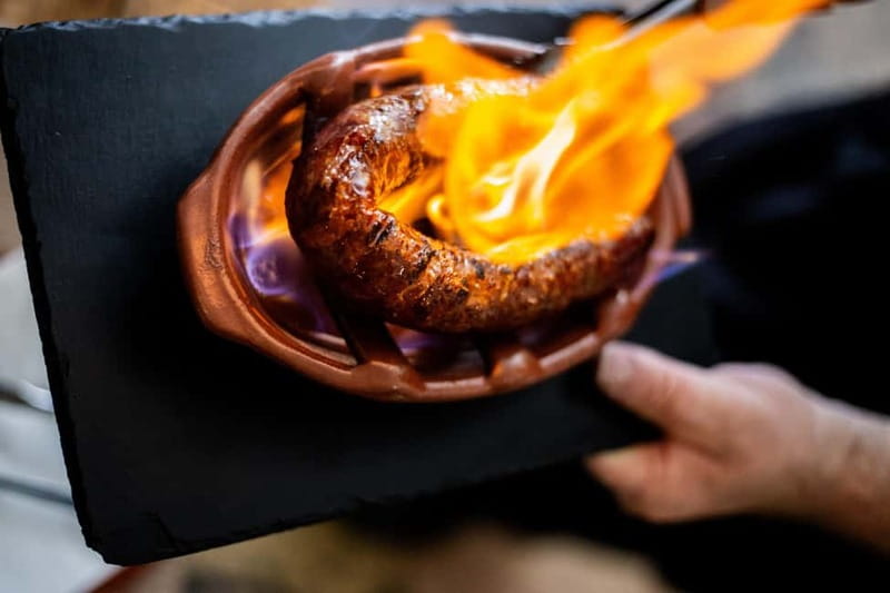 Lisbon: Food Tasting Tour by Tuk Tuk with 2 Stops - Alfama by tuk tuk, with food and stories