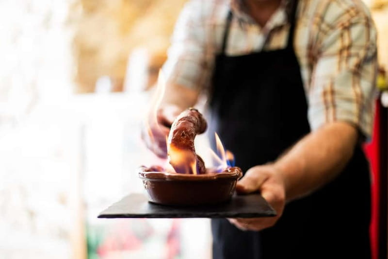 Lisbon: Food Tasting Tour by Tuk Tuk with 2 Stops - Starting in Baixa, Lisbon’s orderly center