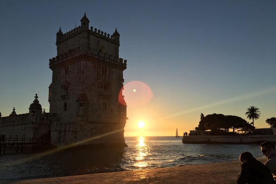Lisbon Guided Tuk Tuk Tour: The City by the River - From Rossio to Praça do Comércio
