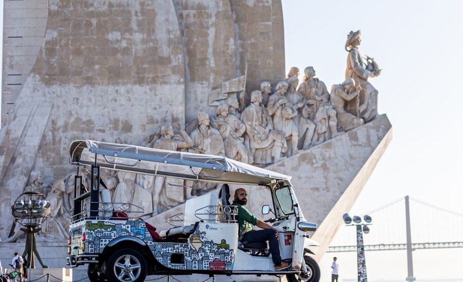 Lisbon: Half-Day Private Guided Tuk-Tuk Tour - Baixa, Lisbon Cathedral, and the first city views