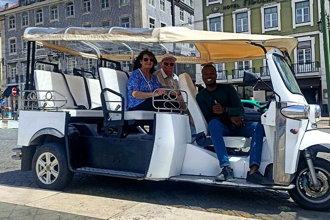 Lisbon Half Day Sightseeing Tour on a Private Eco Tuk Tuk - Time Out Market and São Pedro de Alcântara