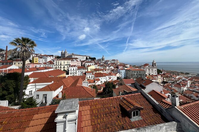 Lisbon Historic City Tour by Tuk-Tuk - Santa Luzia, Portas do Sol, and Lisbon’s best views