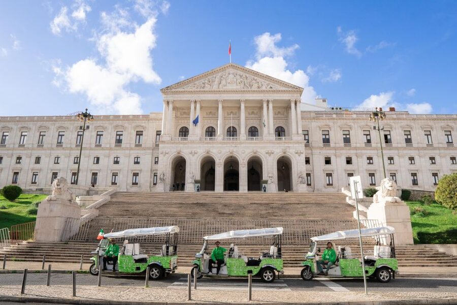 Lisbon Iconic Highlights in 2H00 : Private Tuk-Tuk Tour - Choosing Between Alfama and Belém