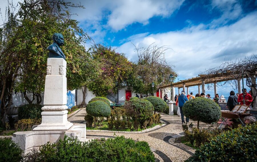 Lisbon: Old Town City Tour by Private Tuktuk - Lisbon Cathedral and the oldest streets