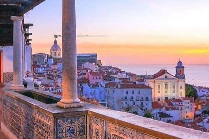 Lisbon on TukTuk - Alfama is where the tuk-tuk gives way to your feet