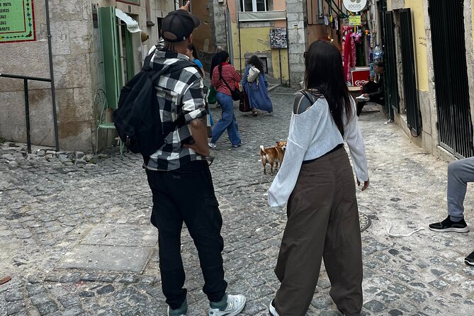 Lisbon on TukTuk - São Vicente de Fora closes the historic loop