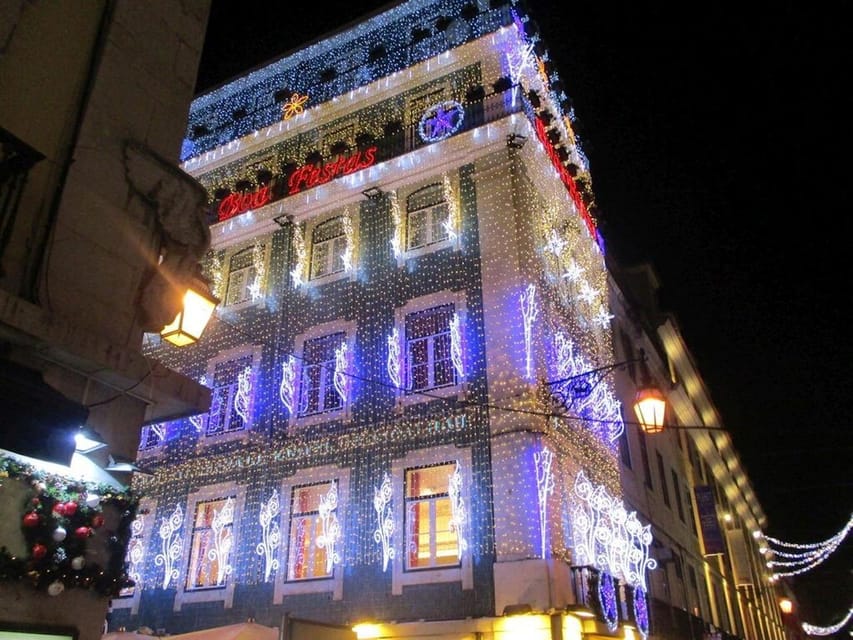 Lisbon: Private Christmas Lights Tour by Eco Tuk Tuk - What the one-hour format really gives you
