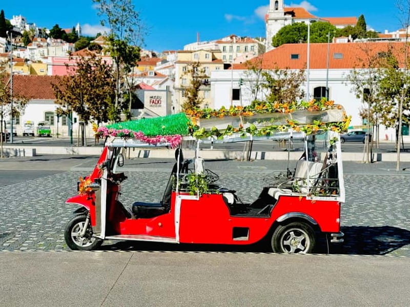 Lisbon: Private City Tour by Eco-friendly Tuk Tuk - From Praça do Comércio to the Pink Street