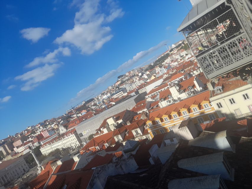 Lisbon: Private Eco Tuk-Tuk Tour for 2 Hours - Alfama: Lisbon’s oldest-feeling quarter