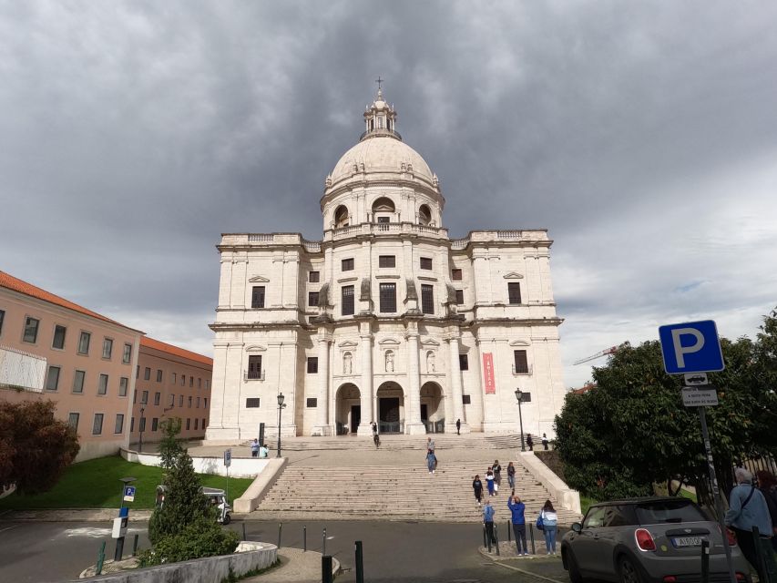 Lisbon:Private guided historical sightseeing Tour by TUK-TUK - Belém, pastries, monuments, and the Tagus