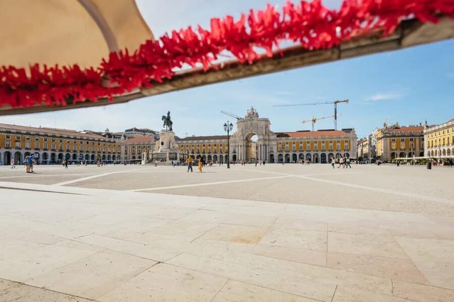 Lisbon: Private Guided Tuk-Tuk Tour with Hotel Pickup - What makes this Lisbon tuk-tuk tour useful