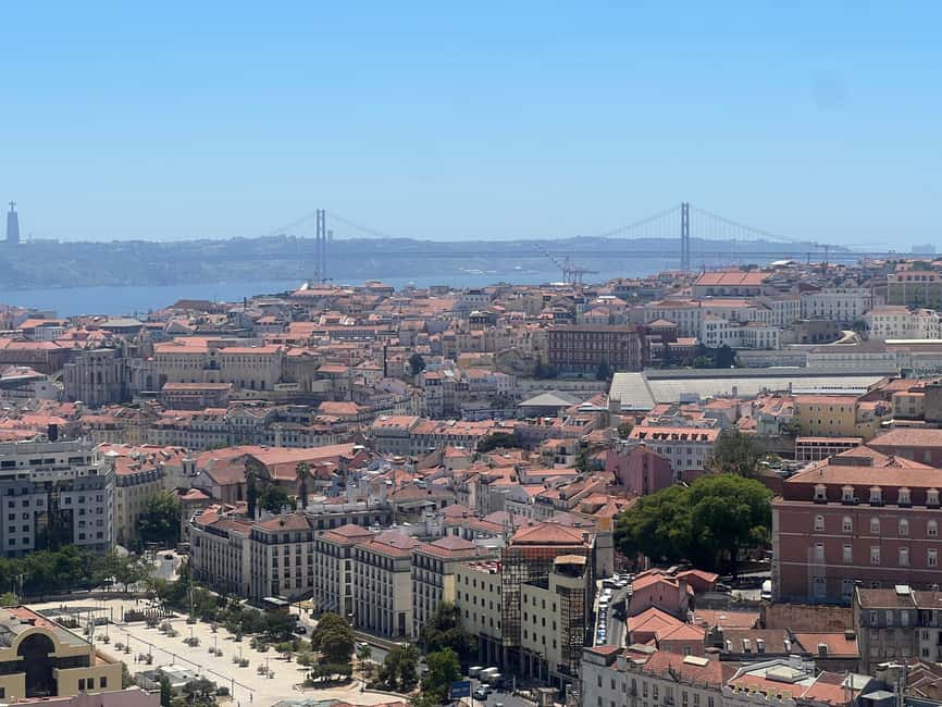 Lisbon: Private Guided TukTuk Tour Old Town 8-10 Spots - São Vicente de Fora and the National Pantheon
