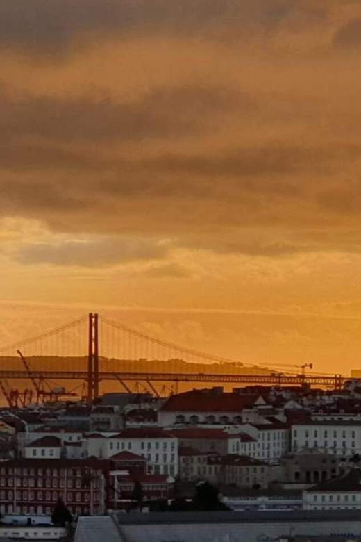 Lisbon: Private Highlights Tuk-Tuk Tour with Tapas and Wine - Lisbon Cathedral and the Roman and Muslim past
