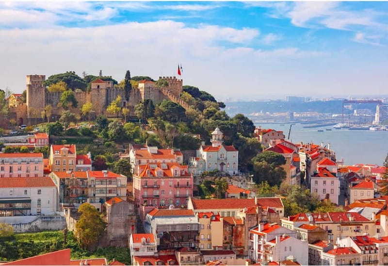 Lisbon: Private Old Town Tuk-Tuk Tour - Key points to know before booking